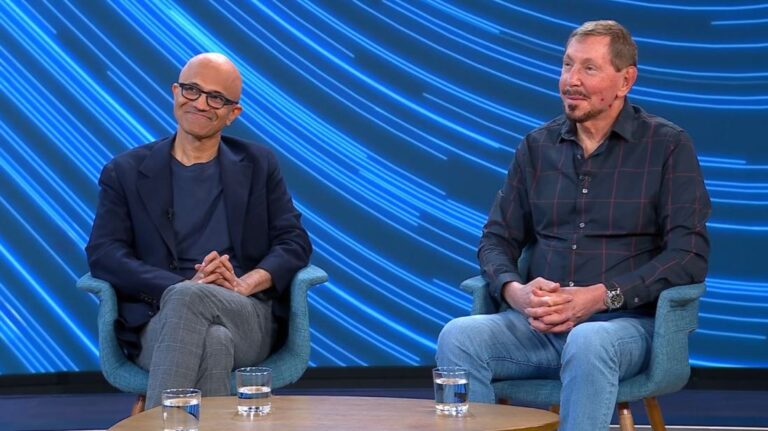 Satya Nadella y Larry Ellison.
