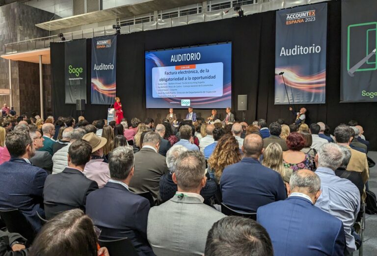 Sesion-sobre-factura-electronica-en-Accountex-2023