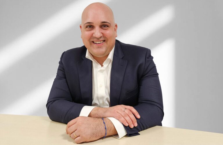 Iván Somolinos, de MCR