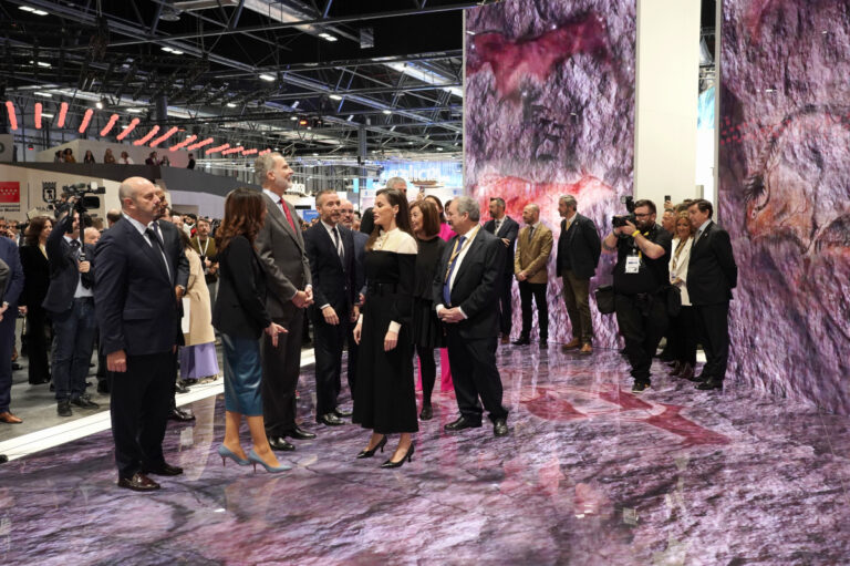 Fitur muestra el hotel del futuro