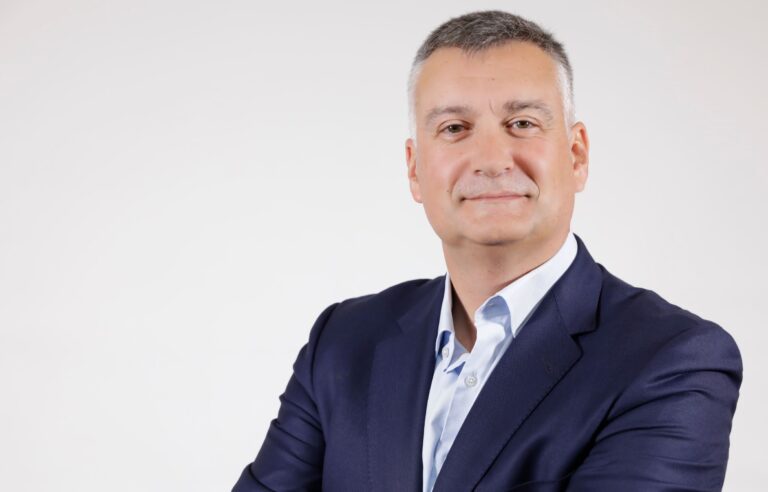 Fernando Vázquez, socio consultor y co-area developer en Expense Reduction Analysts