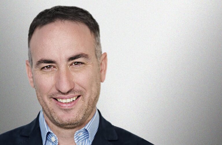 Jordi García, Kingston España