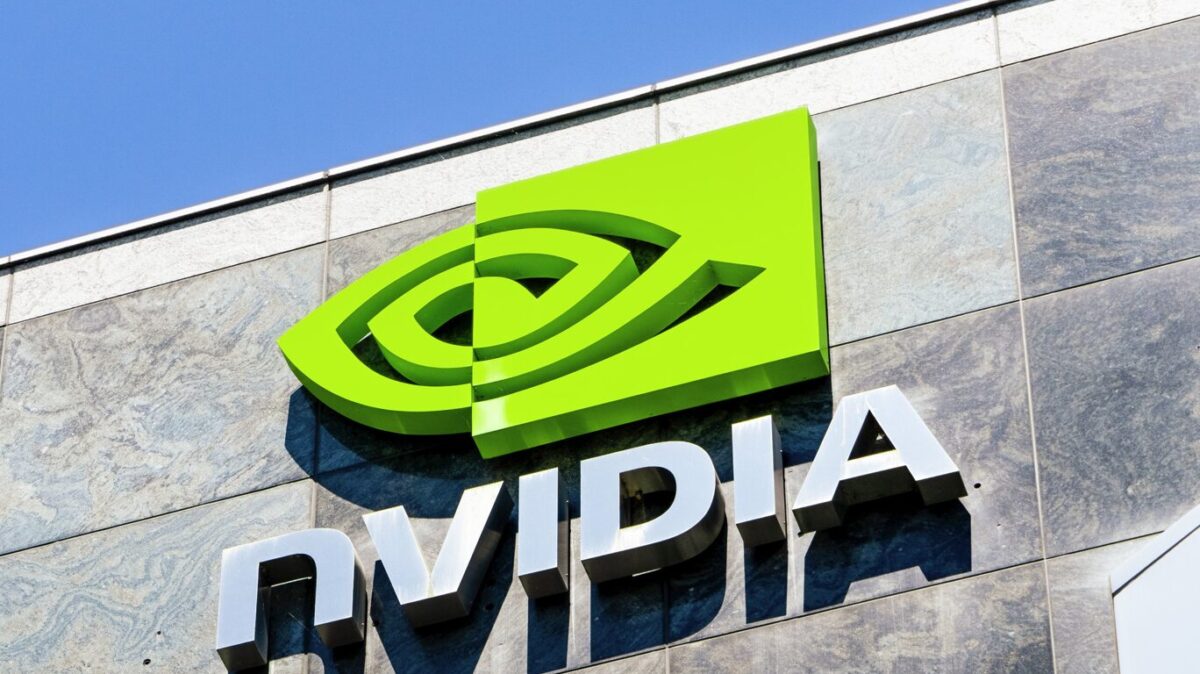 Logo de Nvidia en unas oficinas de la compañía