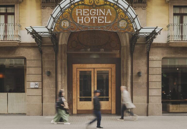 El Hotel Regina de Barcelona renueva sus comunicaciones con Snom y Tecsens