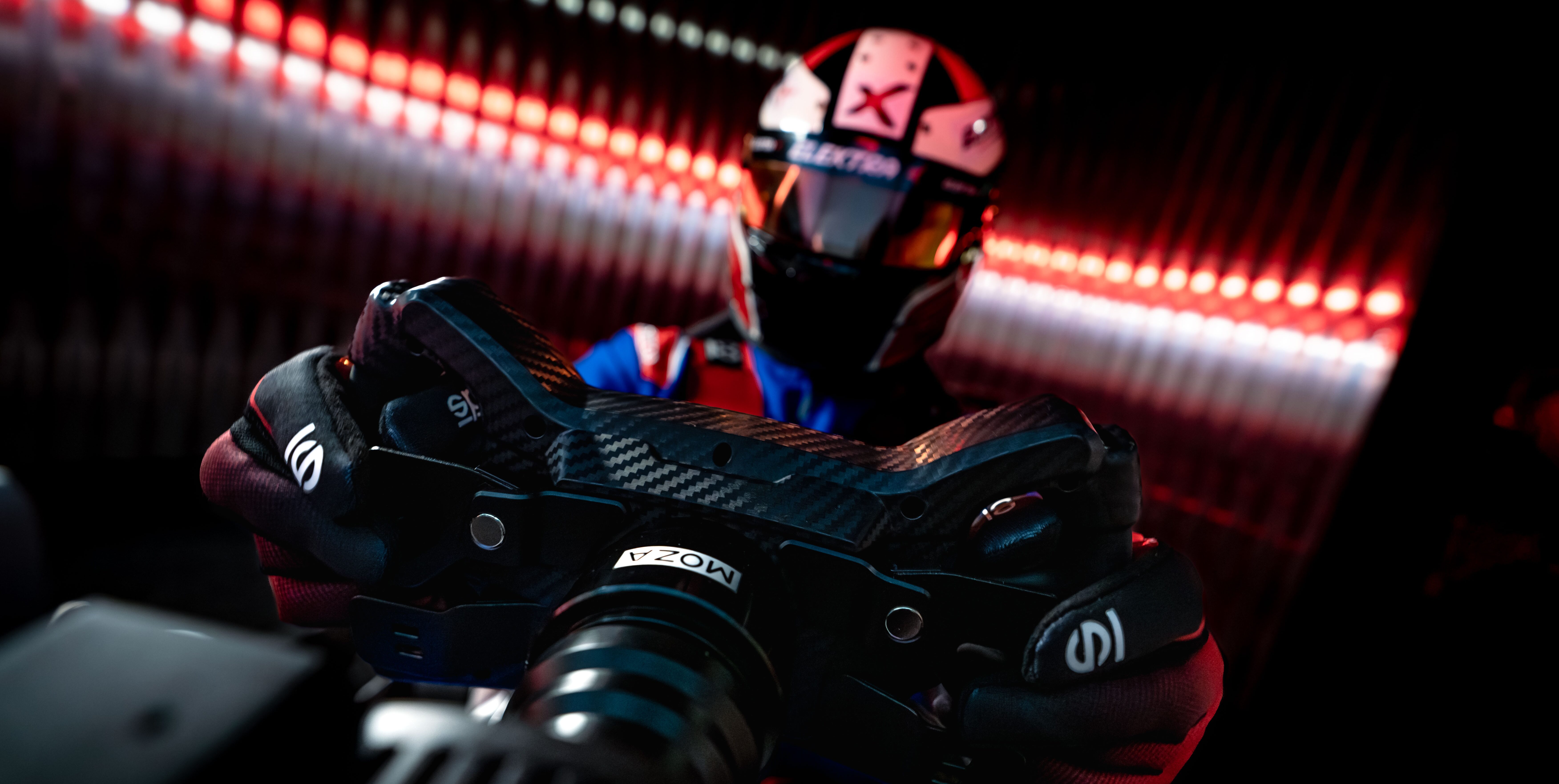 MCR amplía su porfolio gaming con la incorporación de MOZA Racing