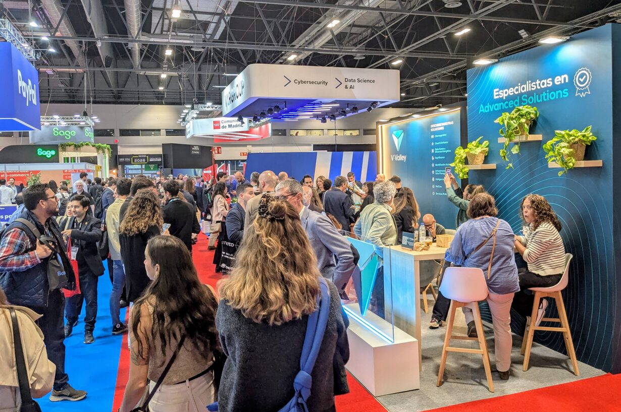 Stand V-Valley en Tech Show Madrid 2025