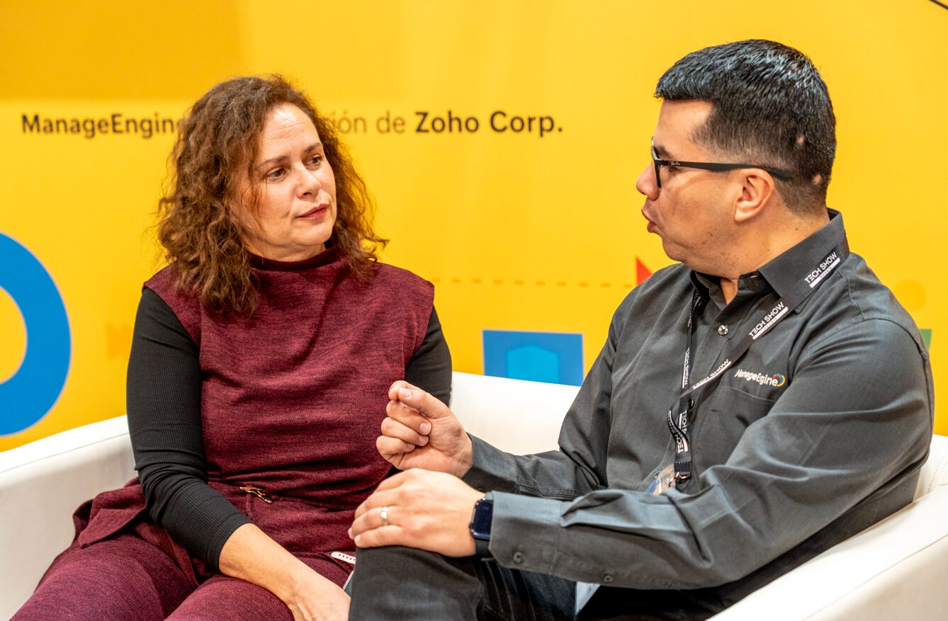 Susana García, de Also, y Andrés Mendoza, de ManageEngine, en un momento del Tech Show Madrid 2025