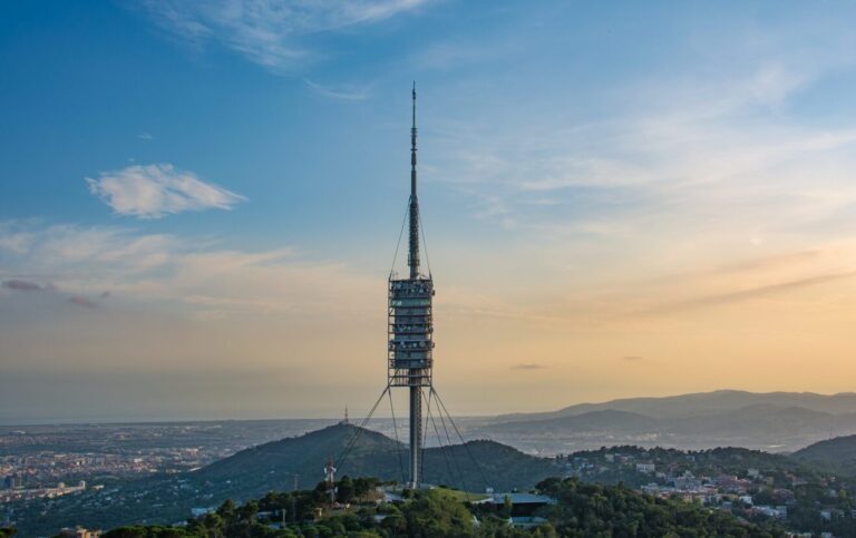 Torre de telecomunicaciones en Barcelona