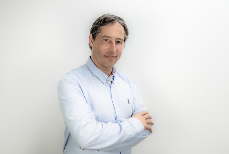 Sergi Simón, consultor