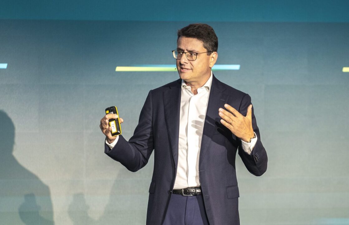 Patrick Zammit, CEO de TD Synnex, durante un evento