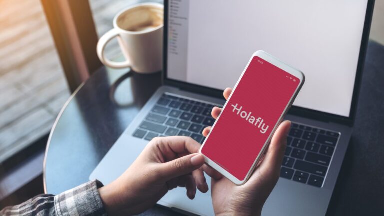 Holafly for Business permite a los equipos IT recuperar el control y la seguridad de sus equipos