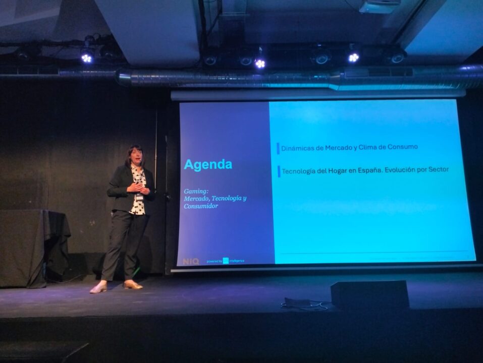 Elena Toribio, business manager de la división de tecnología de NielsenIQ