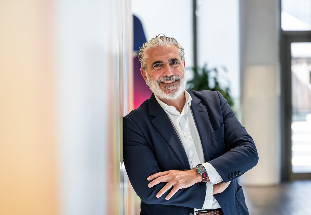 Jorge Gil, de Companial