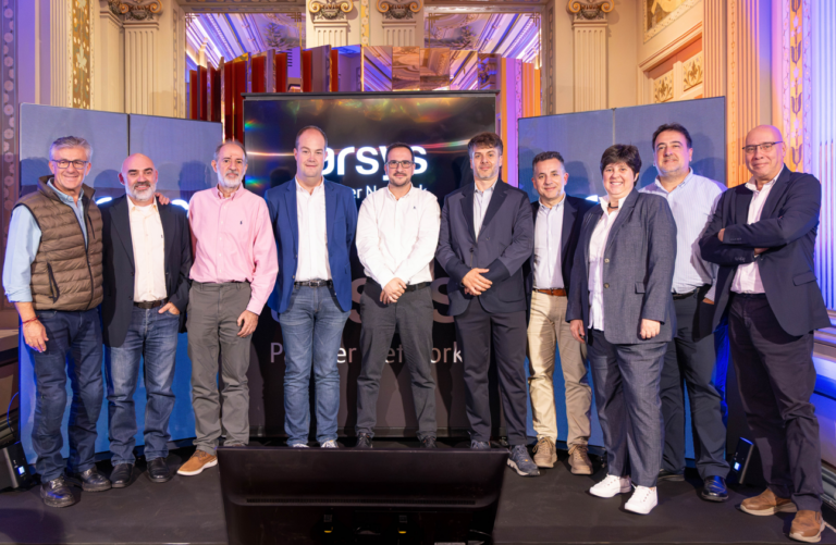Foto de familia del APN Tour de Arsys 2026